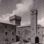 Château de l'Empéri (envoyée en 1952)